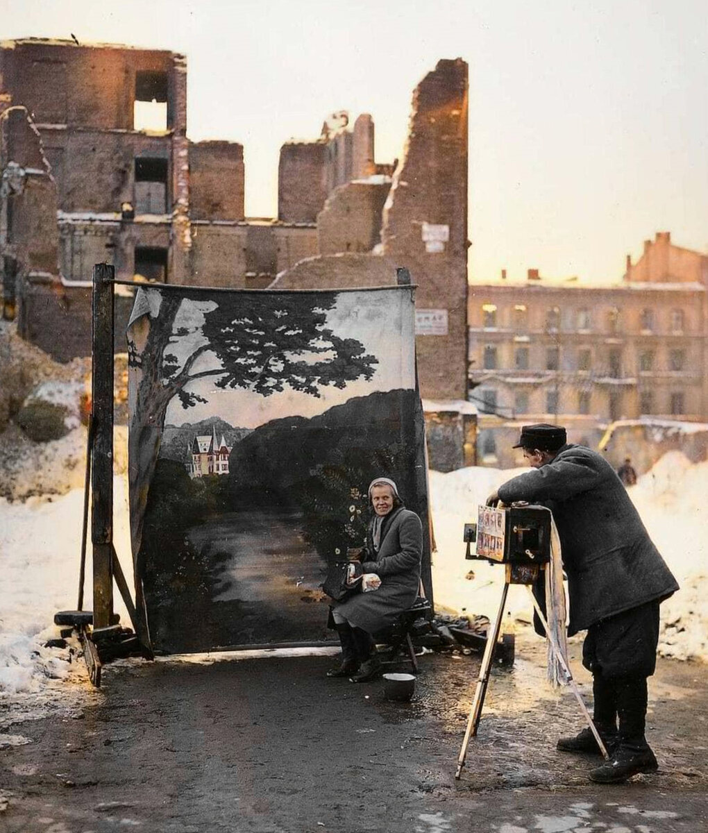 Подборка фотографий из прошлого, которые заставляют удивиться. 20  раскрашенных фотографий из XIX-ХХ века. Часть IV | Пикабу