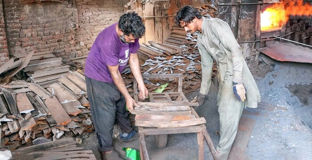 Производство тесаков в Пакистане | Пикабу